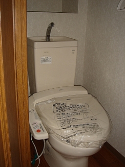 s-203-069.jpg